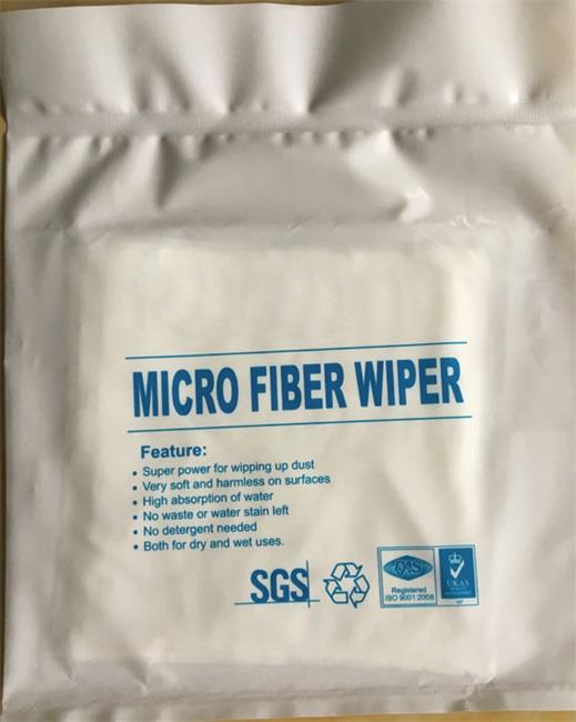 Ștergător de microfibră